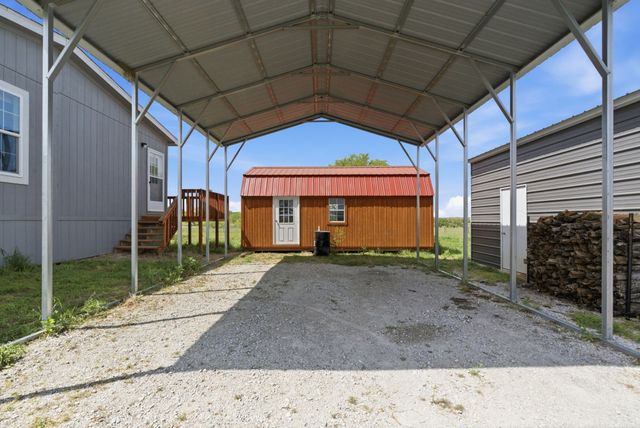 280 County Road 1304, Bridgeport, TX 76426