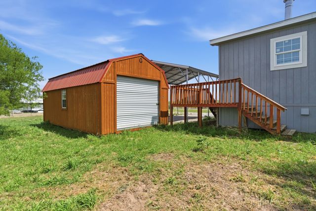 280 County Road 1304, Bridgeport, TX 76426