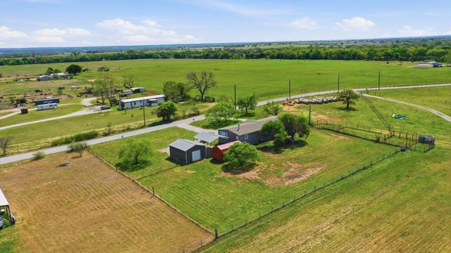 280 County Road 1304, Bridgeport, TX 76426