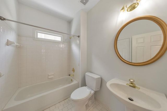 3548 Dunlin Shore Court, Peachtree Corners, GA 30092
