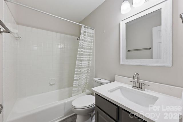 8001 Regent Park Lane, Charlotte, NC 28210