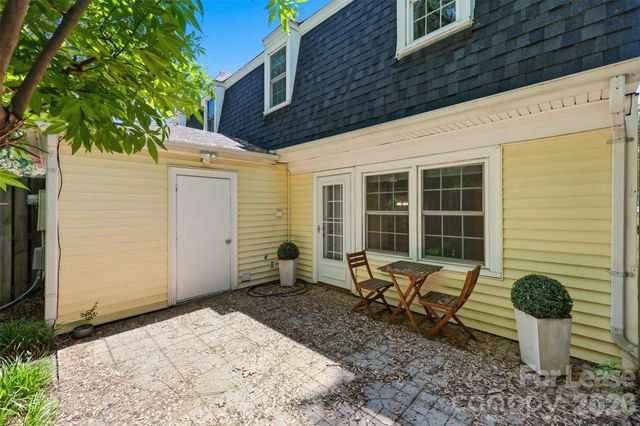 8001 Regent Park Lane, Charlotte, NC 28210