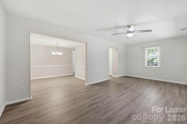 8001 Regent Park Lane, Charlotte, NC 28210