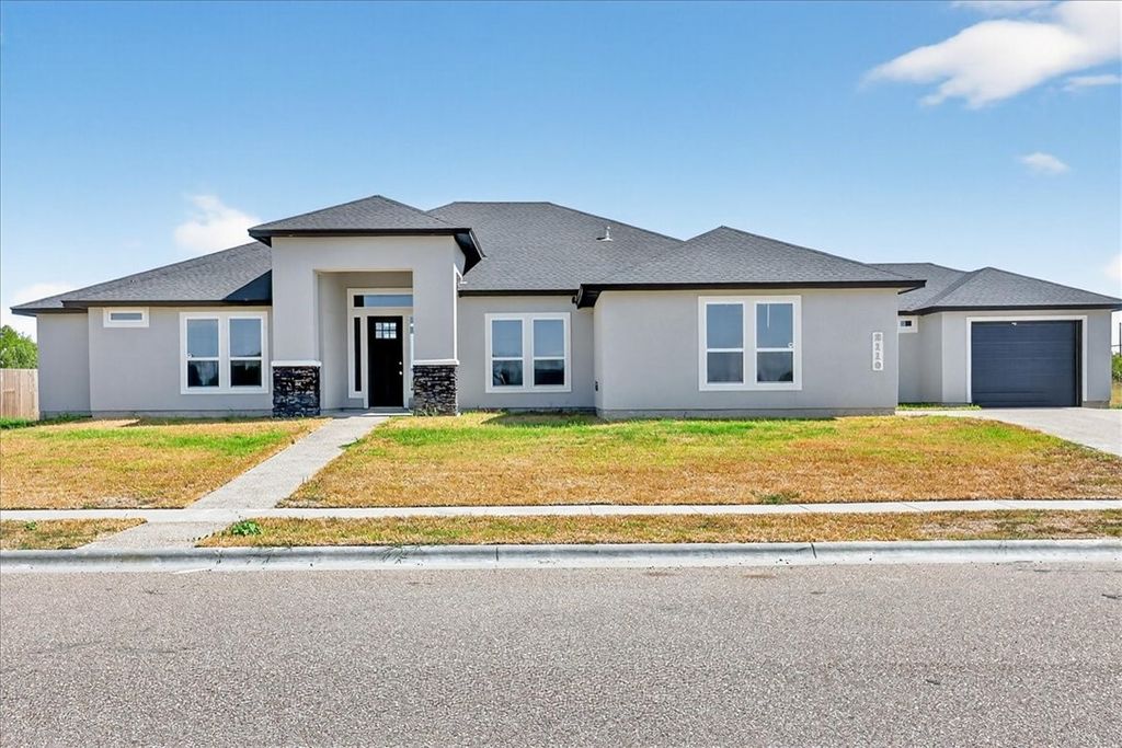 2110 Sera, Corpus Christi, TX 78418 — exterior