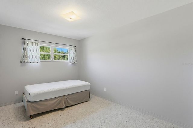 11570 60TH TERRACE, Seminole, FL 33772