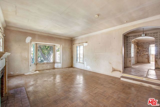 4913 Presidio Drive, View Park, CA 90043