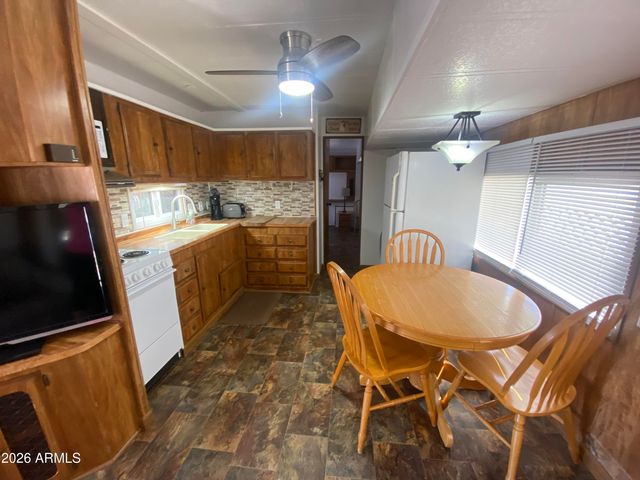 1001 S KIOWA Circle, Apache Junction, AZ 85119