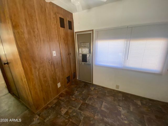 1001 S KIOWA Circle, Apache Junction, AZ 85119