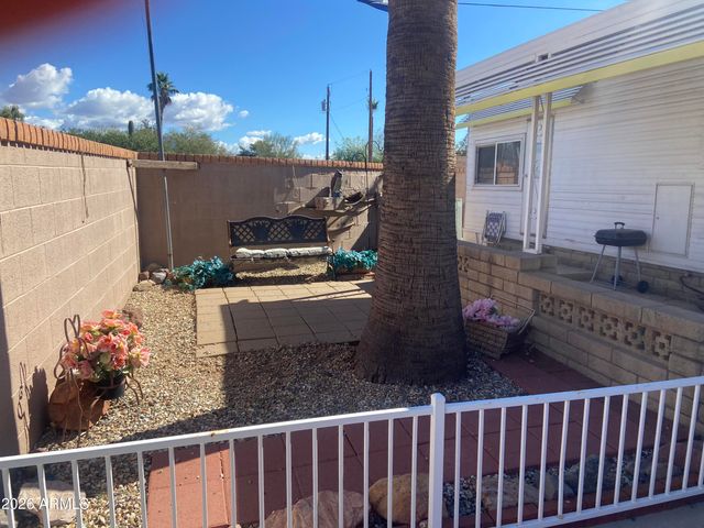 1001 S KIOWA Circle, Apache Junction, AZ 85119