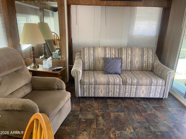 1001 S KIOWA Circle, Apache Junction, AZ 85119