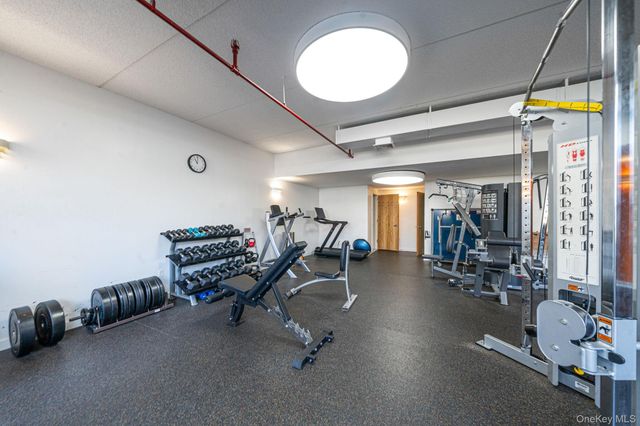 475 Sterling Place 2J, Brooklyn, NY 11238