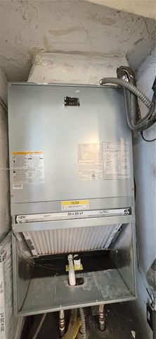 1201 NE 191st St G306, Miami, FL 33179