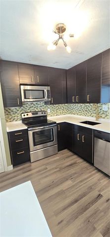 1201 NE 191st St G306, Miami, FL 33179