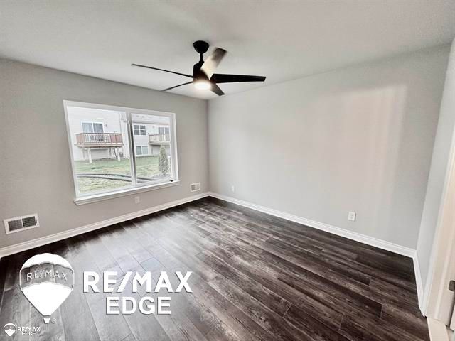 28003 Gregory Street, Grand Blanc, MI 48439