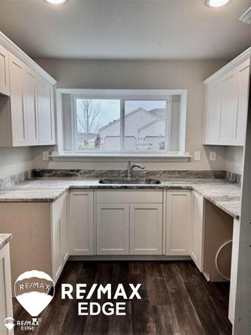 28003 Gregory Street, Grand Blanc, MI 48439