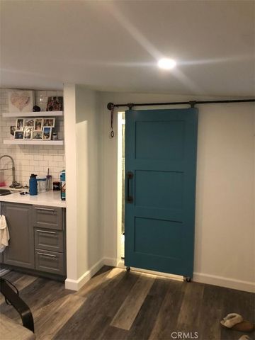 4496 Linden, Long Beach, CA 90807