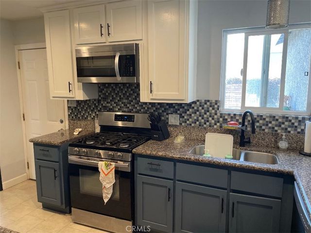 4496 Linden, Long Beach, CA 90807