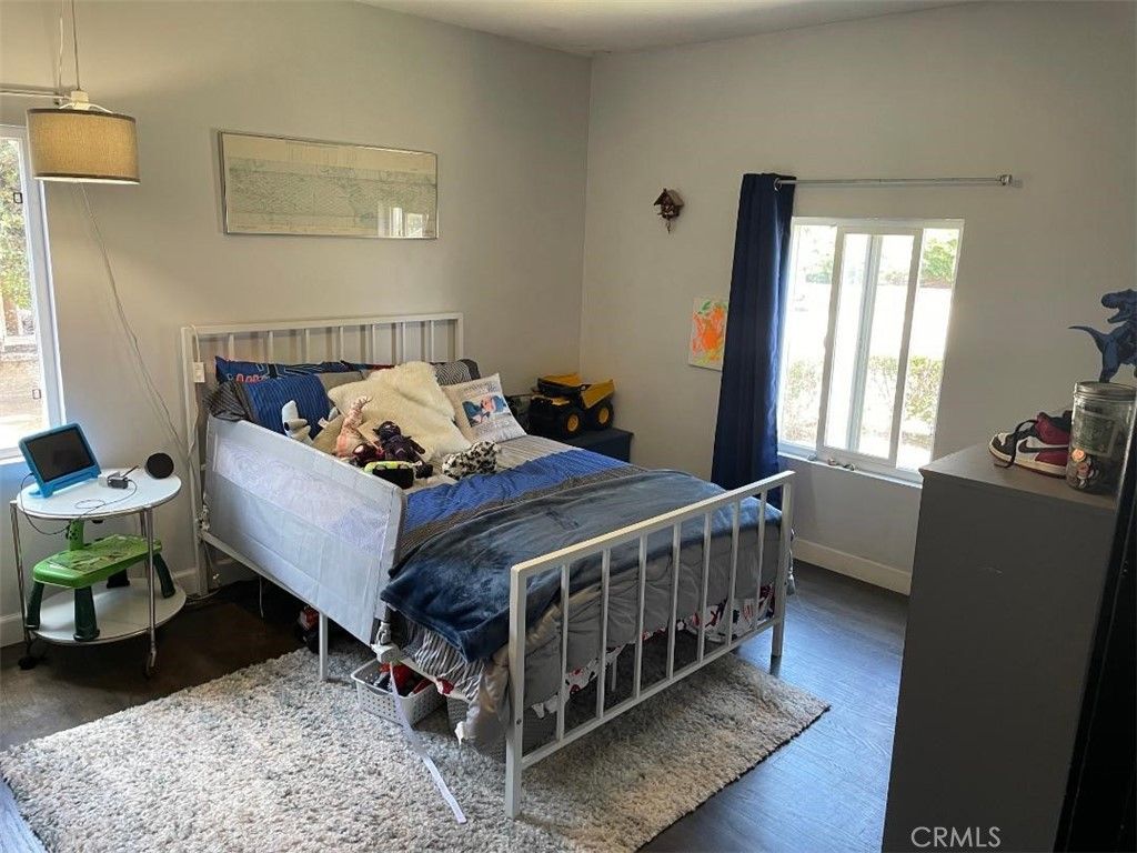 Image 17 of property listing at 4496 Linden, Long Beach, CA 90807