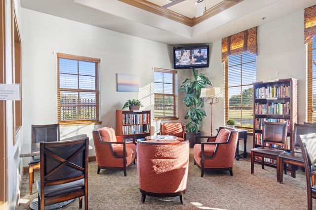 1017 Cabris Ln, Roseville, CA 95747