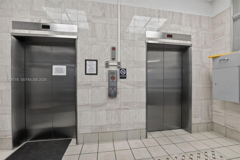 Image 30 of property listing at 1720 Harrison St 14H, Hollywood, FL 33020