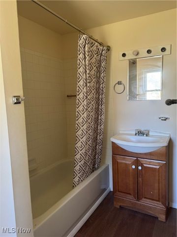 4105 7th Avenue, Vienna, WV 26105