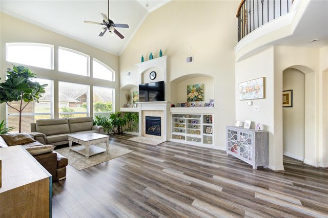 5403 Dalton Ranch Lane, Sugar Land, TX 77479