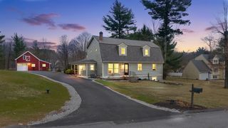 4 Coulson Rd, Berlin, MA 01503
