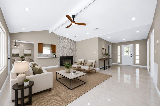 16114 Forest Bend Avenue, Friendswood, TX 77546