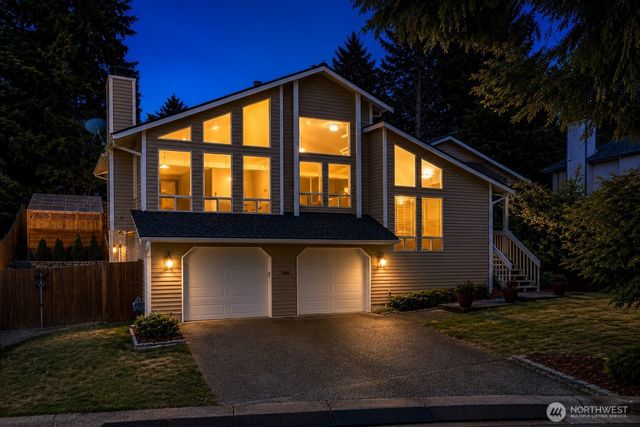 14409 SE 256th Place, Kent, WA 98042