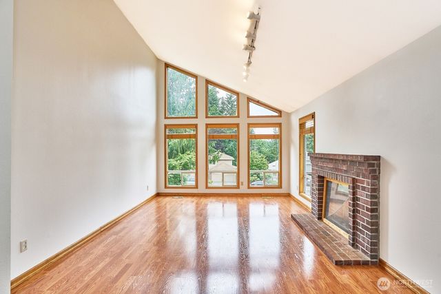 14409 SE 256th Place, Kent, WA 98042