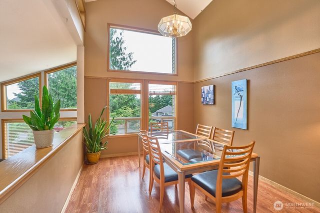 14409 SE 256th Place, Kent, WA 98042