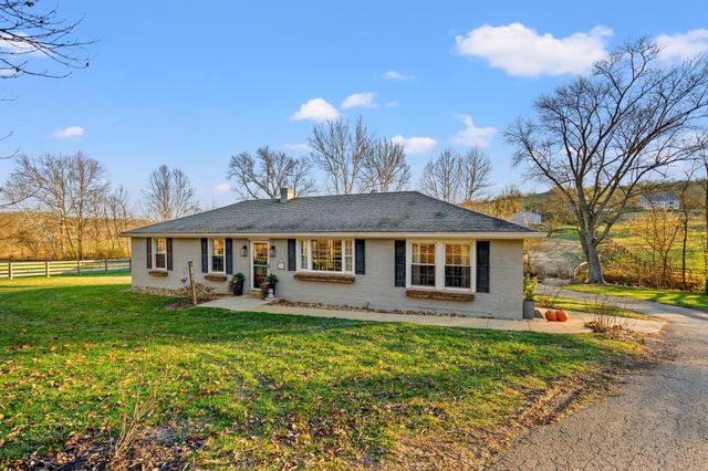 9027 Persimmon Grove Pike, Alexandria, KY 41001
