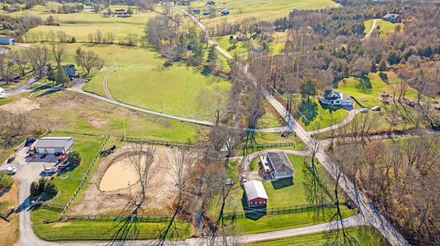 9027 Persimmon Grove Pike, Alexandria, KY 41001