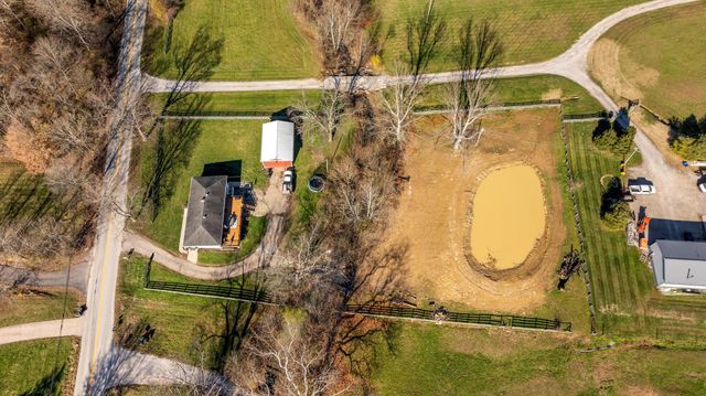 9027 Persimmon Grove Pike, Alexandria, KY 41001