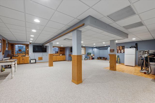 7258 W James Lane, Monee, IL 60449