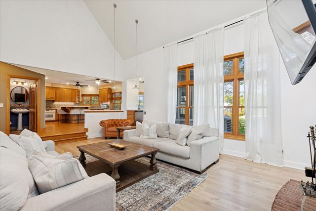 7258 W James Lane, Monee, IL 60449