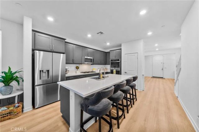 2561 E Wren Way, Ontario, CA 91761