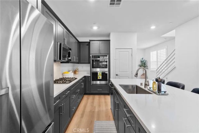2561 E Wren Way, Ontario, CA 91761