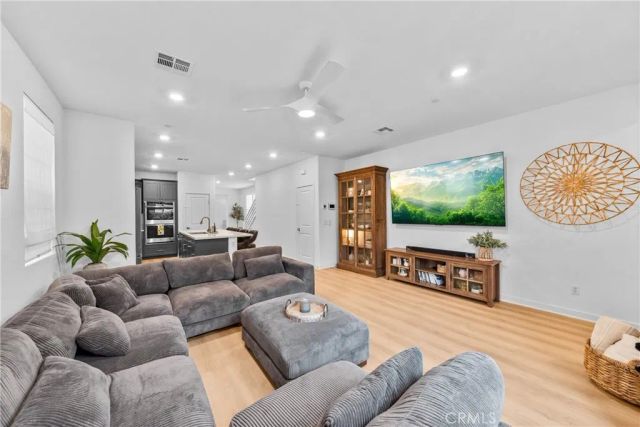2561 E Wren Way, Ontario, CA 91761