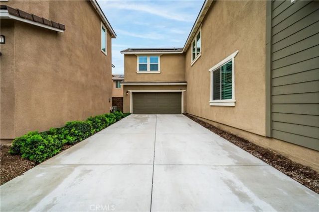 2561 E Wren Way, Ontario, CA 91761