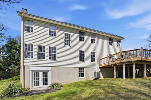 55 HOWES LN, North East, MD 21901