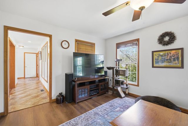 55 HOWES LN, North East, MD 21901