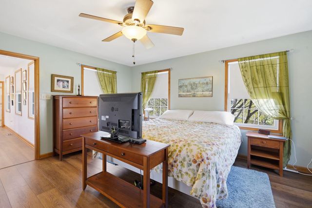 55 HOWES LN, North East, MD 21901