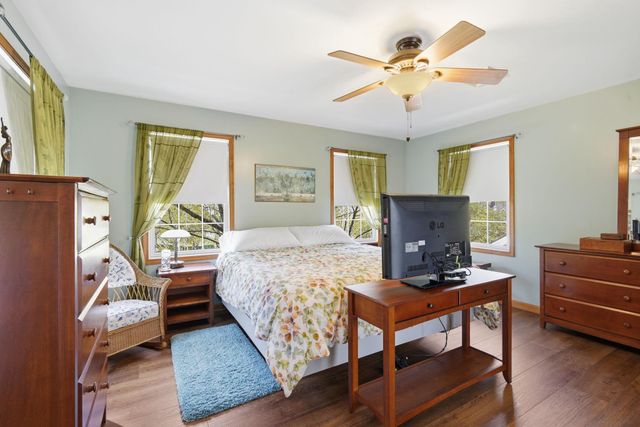 55 HOWES LN, North East, MD 21901
