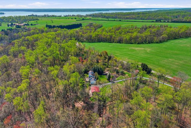 55 HOWES LN, North East, MD 21901