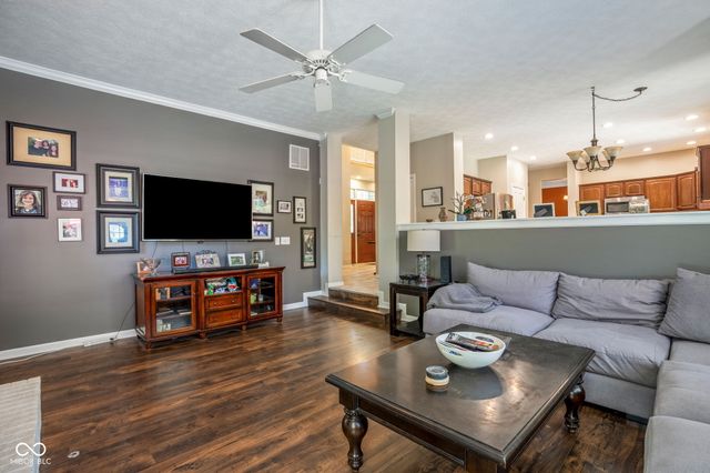 10891 Weston Drive, Carmel, IN 46032