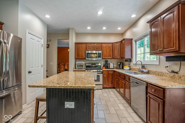 10891 Weston Drive, Carmel, IN 46032