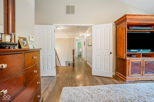 10891 Weston Drive, Carmel, IN 46032
