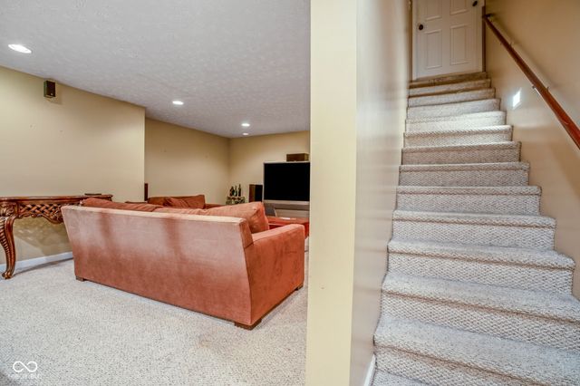 10891 Weston Drive, Carmel, IN 46032