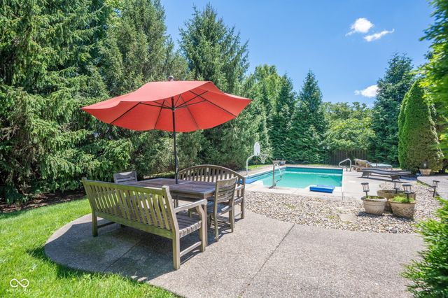 10891 Weston Drive, Carmel, IN 46032